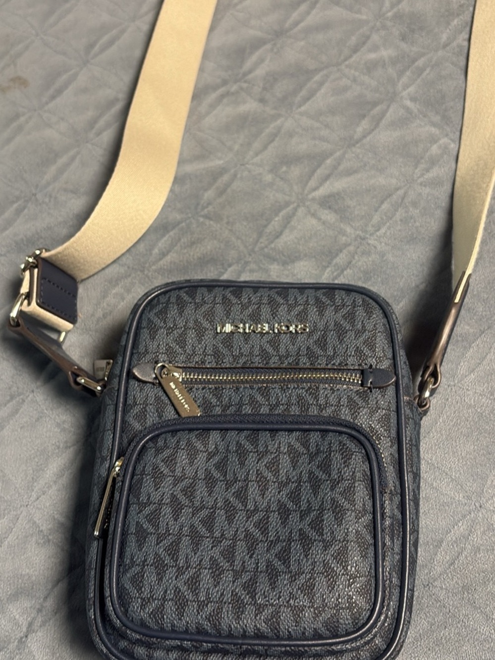 Michael Kors Navy and Beige Men’s Signature Crossbody Belt Bag